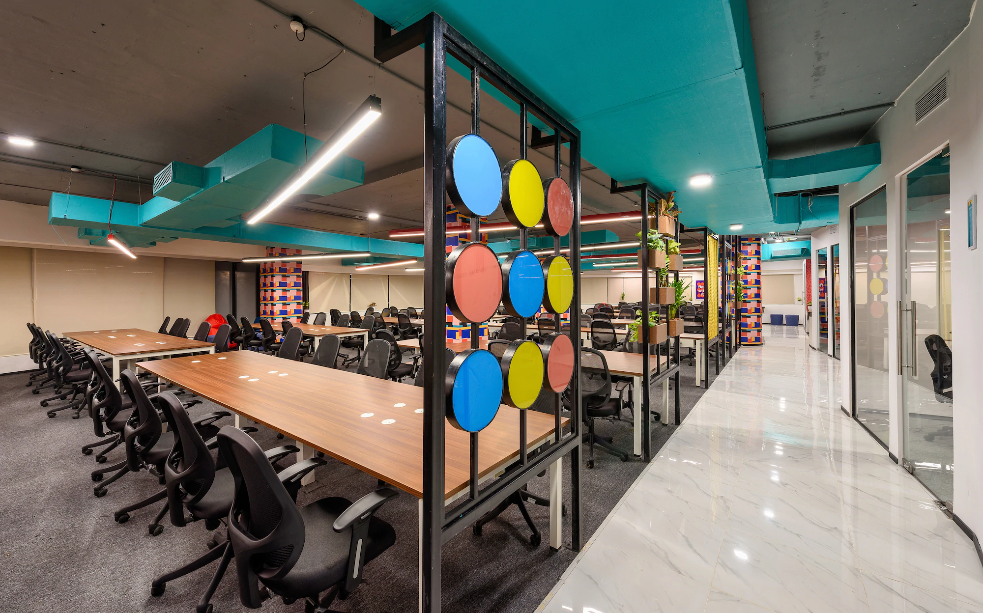 Book Coworking Space | Shared &amp; Private Office Space for Rent - WORKFLO by OYO